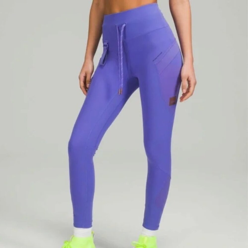 Lululemon Cargo Super-High-Rise Hiking Tight 25" Charged Indigo Size 2